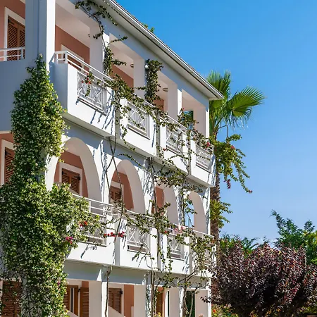 Bitzaro Palace Hotel Kalamákion