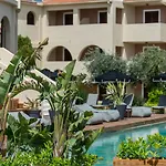 Bitzaro Palace 3*