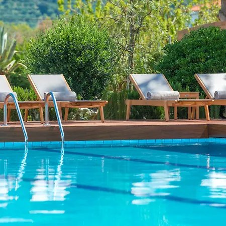 Bitzaro Palace 3*