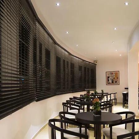 Bitzaro Palace Kalamákion