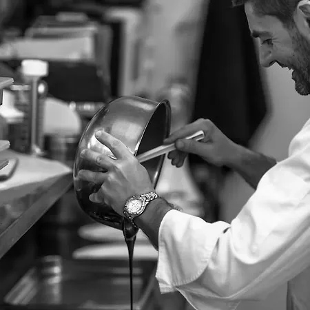 호텔 Bitzaro Palace 3*