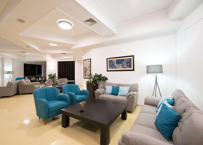 Hotel Bitzaro Palace 3*