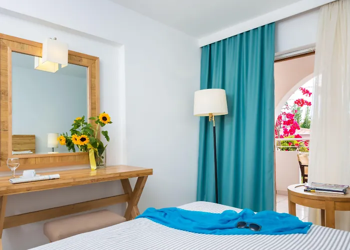 Hotel Bitzaro Palace 3*
