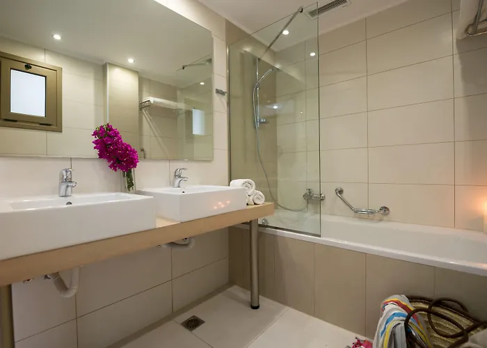 Hotel Bitzaro Palace 3*