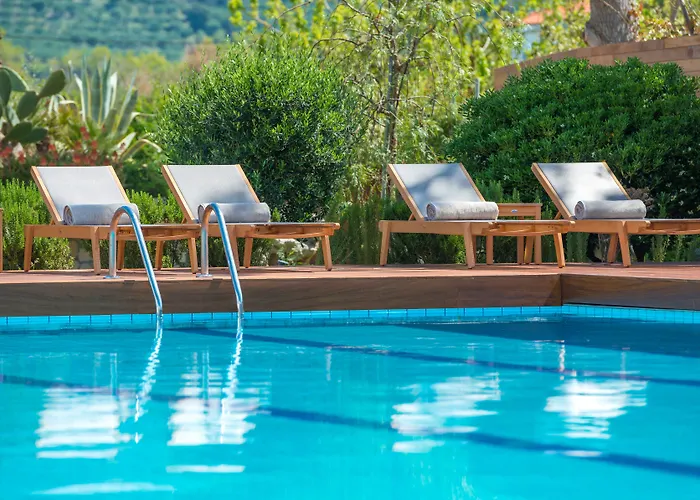 Bitzaro Palace 3*