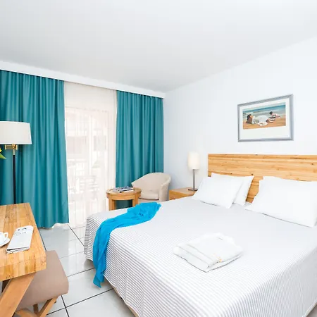 Bitzaro Palace Kalamáki