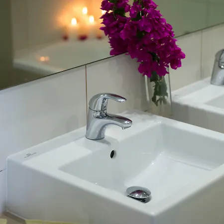 Hotel Bitzaro Palace Kalamákion