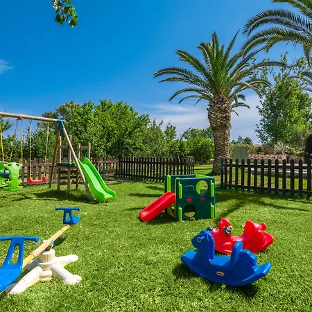 Bitzaro Palace Szálloda 3*