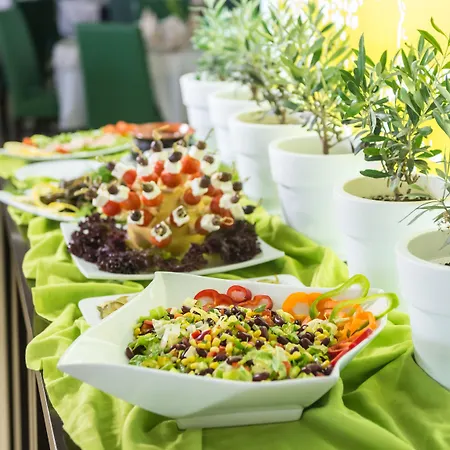 Bitzaro Palace Kalamákion