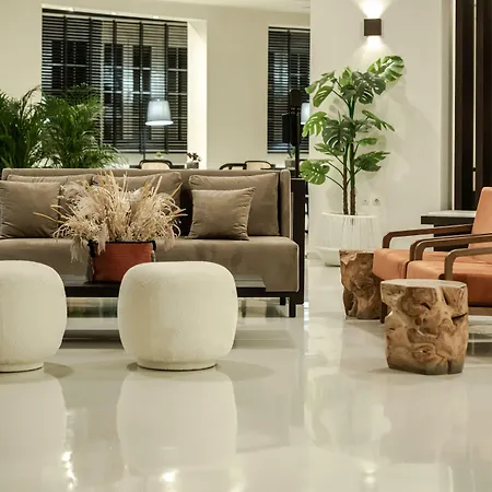 Bitzaro Palace 3* Kalamáki