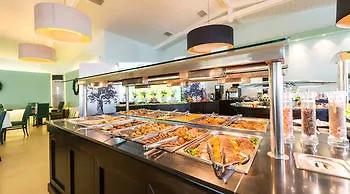 酒店 比特扎罗宫殿酒店 3*